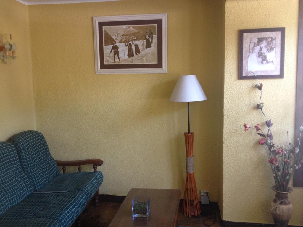 Hostal Centro Sallent de Gállego Eksteriør bilde